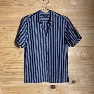 Nwt Theory Men's Striped Navy Eclipse shirt